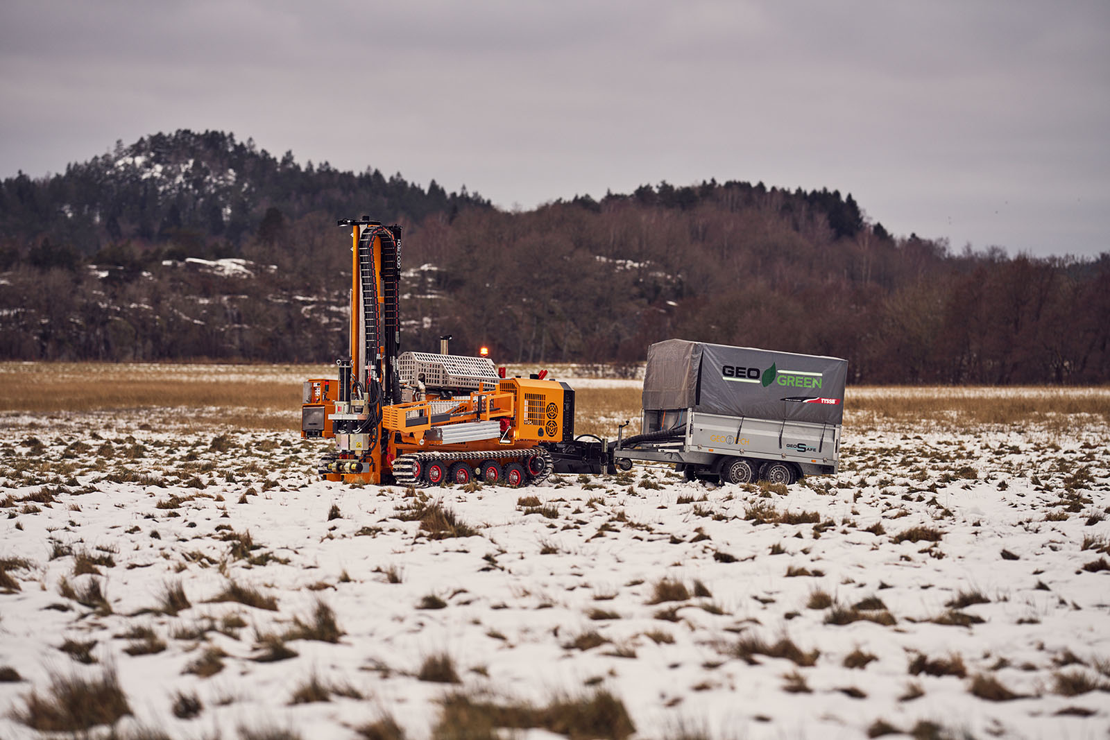 Header Geotech Field Machine